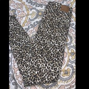 Womens Brand new American Eagle skinny Jeans